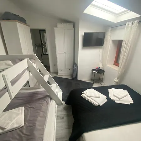 Cesarica Vakantiehuis Kaštela