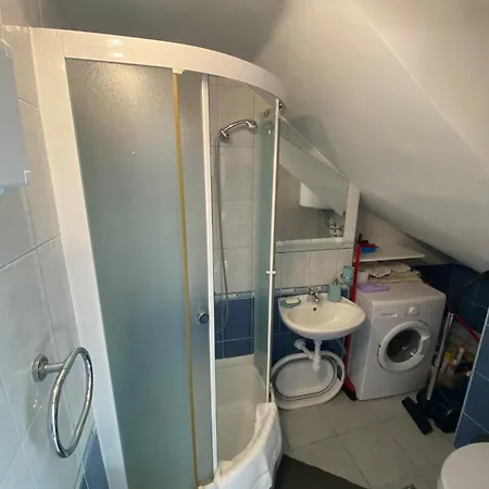 Cesarica Каштела